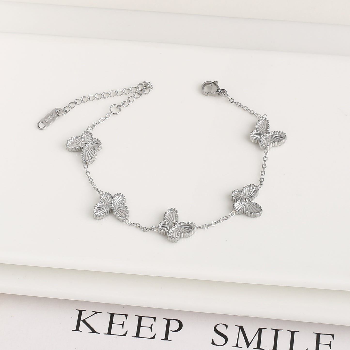 Simple Fashion Personality Temperament Butterfly Necklace