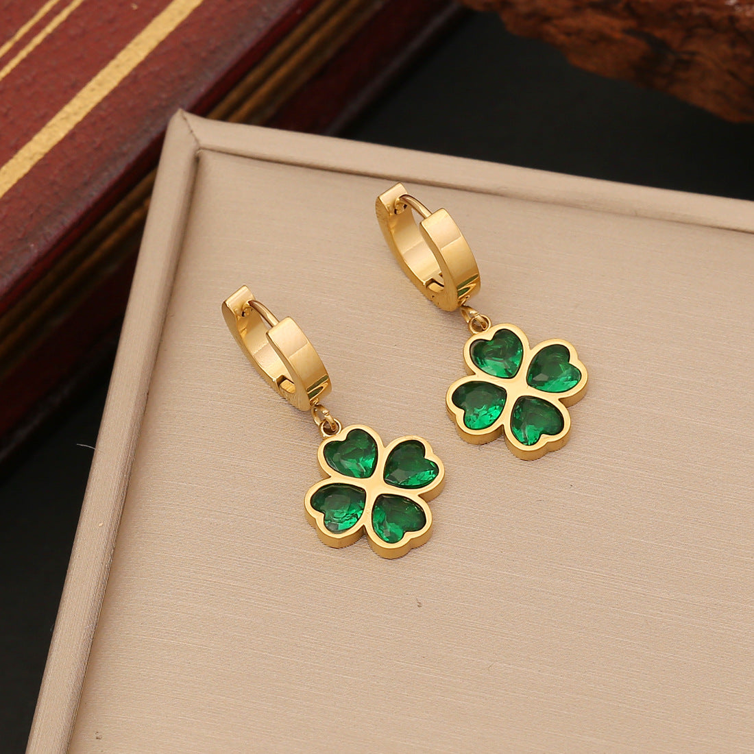 Emerald Clover Luxury Necklace, Bracelet & Earring Set Gold Plated