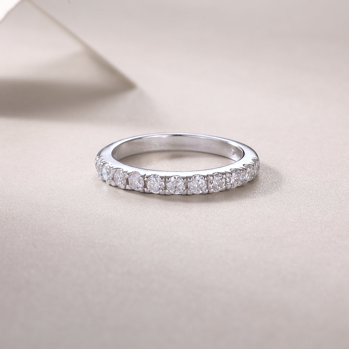 Minimalist Moissanite Silver Ring