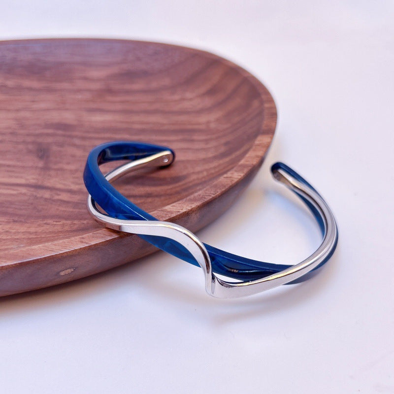 Curved Stainless Steel Bracelet