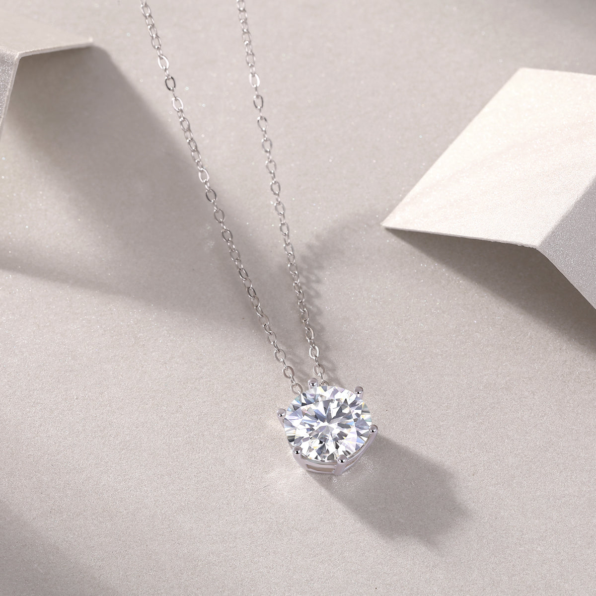 Luxury Pendant Necklace