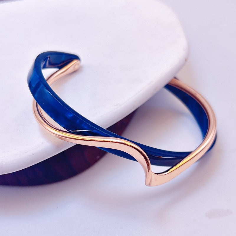 Curved Stainless Steel Bracelet